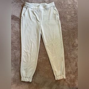 Womens lululemon white softstreme pants/ joggers. Size 12.